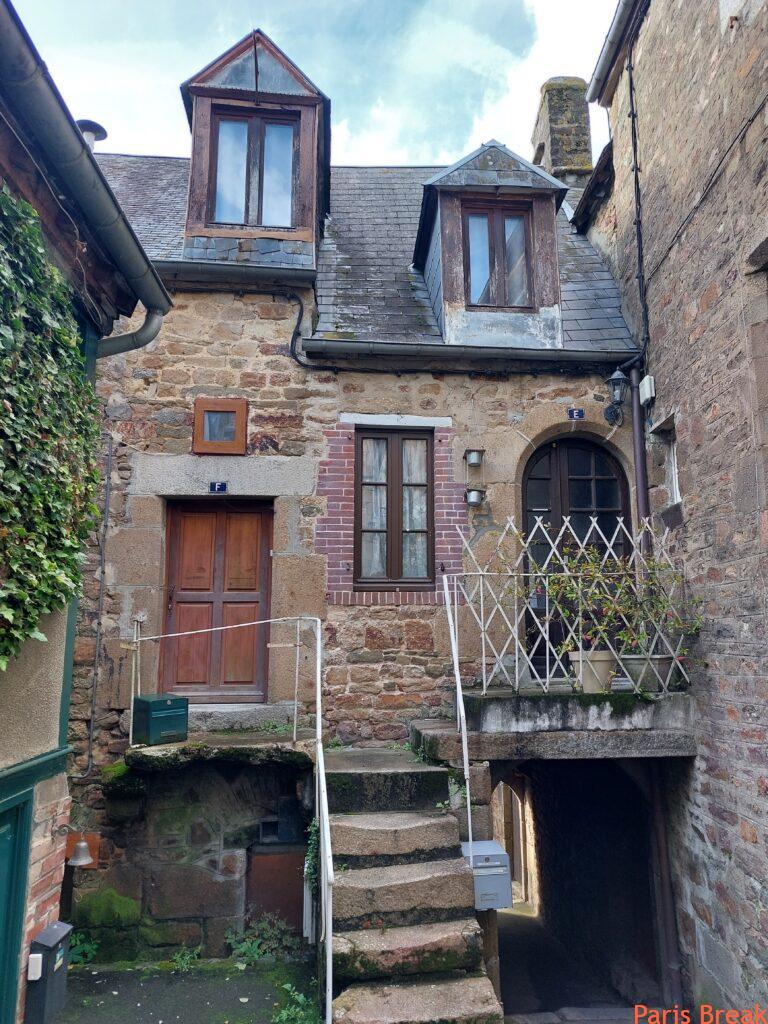 Maison médiévale Villedieu-les-Poêles